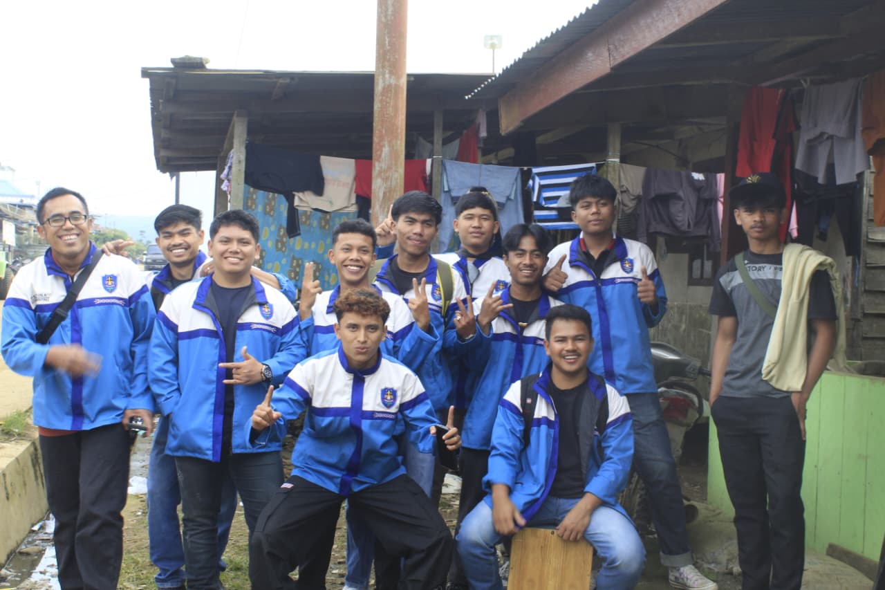 ISI SENDIRI: acara apa yang terlihat di foto